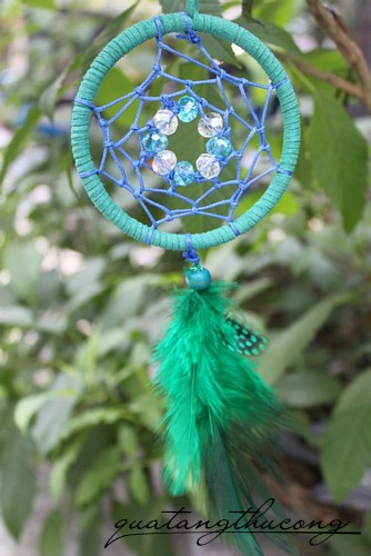 Dreamcatcher xanh lá hạt lấp lánh